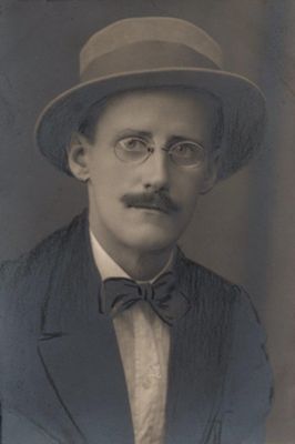 James Joyce with moustache, close up, 1915